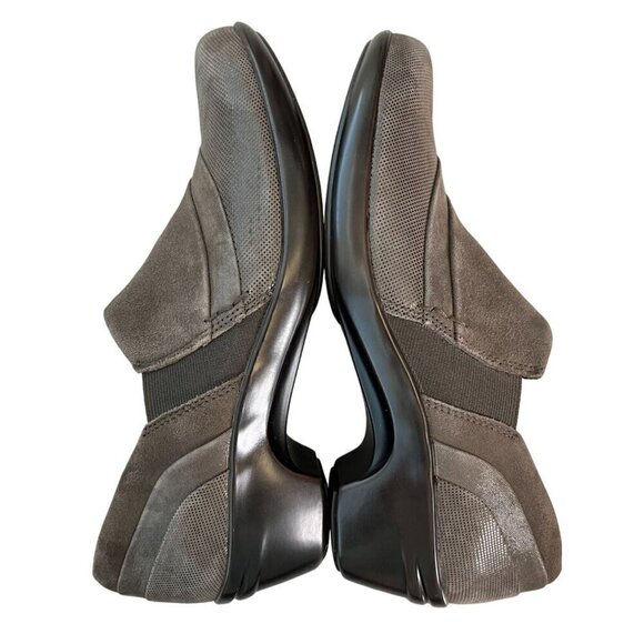 ✨ All-Day Comfort Aravon Kitt Twin Gore Suede Slip-On Shoes Size 9 Mink Brown ✨ - Picture 8 of 13